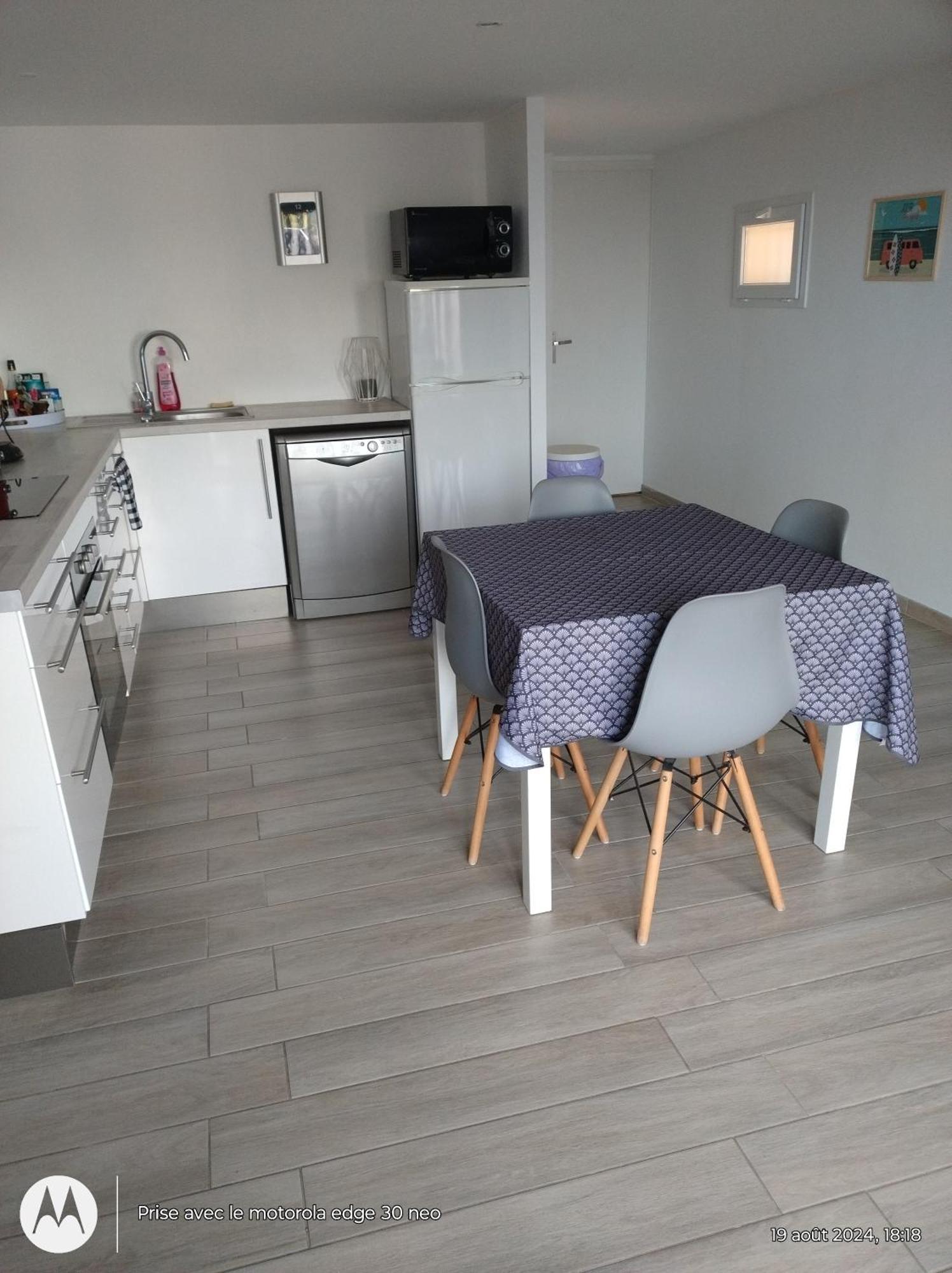 Appartement hyères Esterno foto